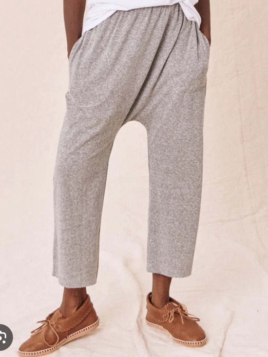 THE GREAT. Pants - The Great. Lounge crop pant